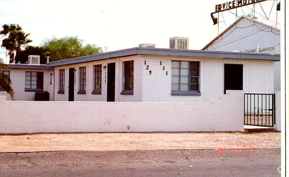 Foto del edificio - 125-131 S Norris Ave