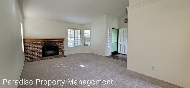 Building Photo - 2 br, 2 bath House - 726 Jasper Ave.