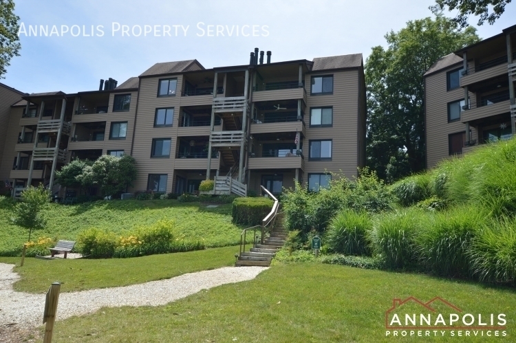 Primary Photo - 10 president point dr unit a3