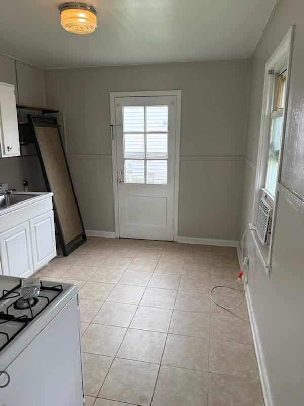 Building Photo - 2634 Furlong Ave
