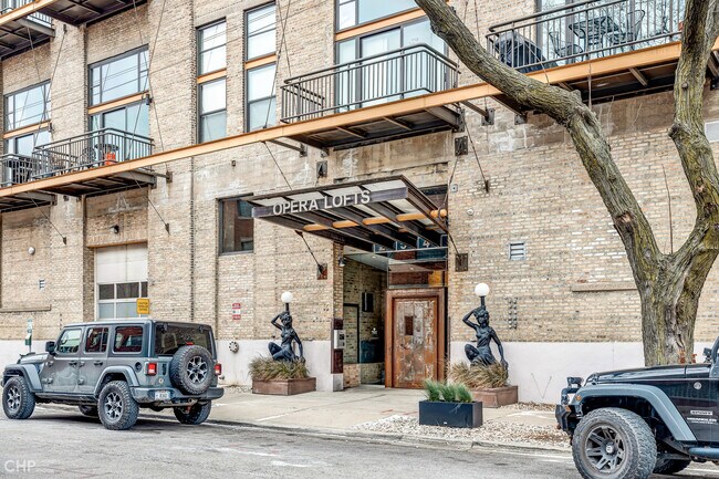 Foto del edificio - 2545 S Dearborn St