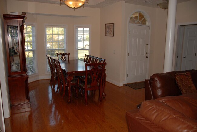 Building Photo - 2386 Morgan Dr