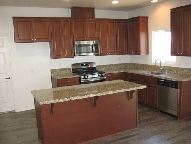 Foto del edificio - 1339 Darien Ct