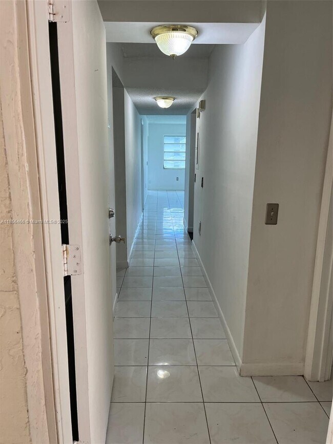 Foto del edificio - 8420 SW 154th Cir Ct