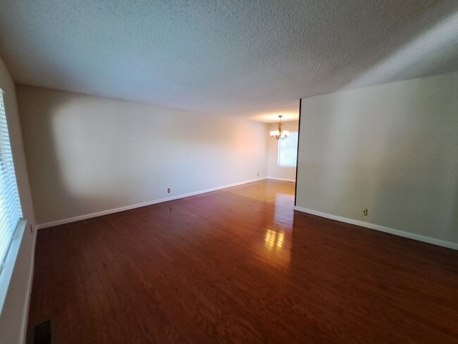 Foto del edificio - Living Large in North Vacaville - Rent inc...