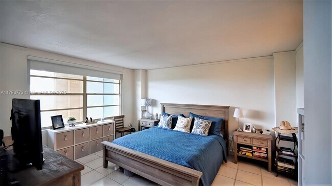 Foto del edificio - 155 Ocean Ln Dr