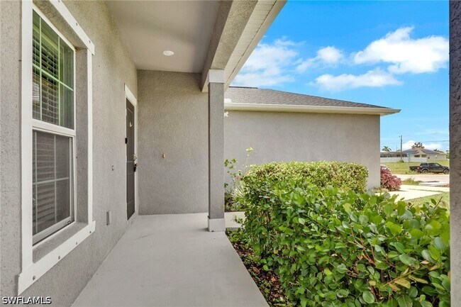 Building Photo - 1314 NW 7th Ave