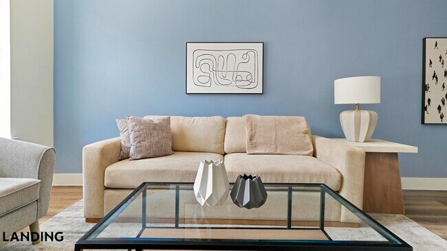 Foto del edificio - 6525 Ed Bluestein Blvd