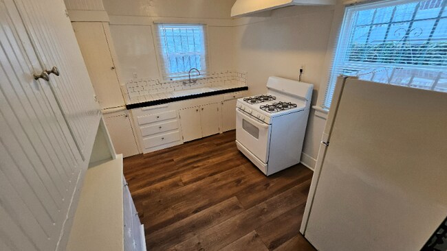 Foto del edificio - 1414 Logan St