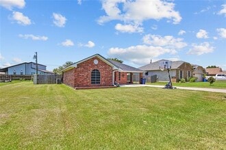 Building Photo - 309 Flying Bridge Dr