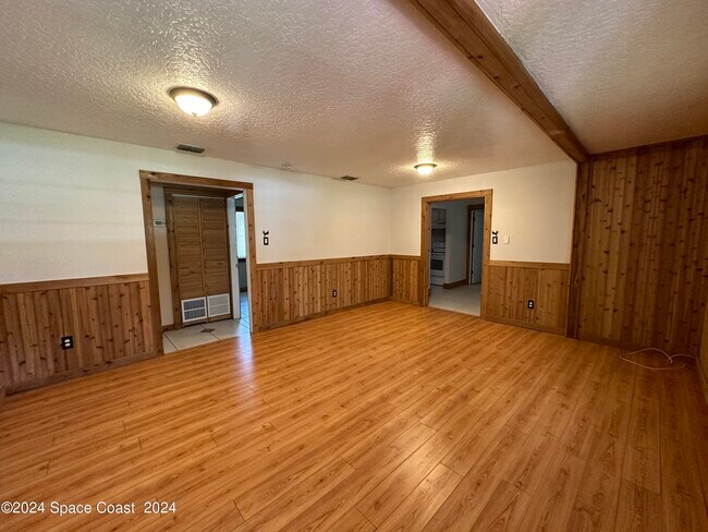 Building Photo - 4255 Kumquat St