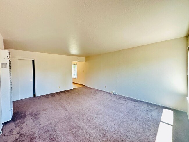 Foto del edificio - Downtown Benicia Duplex