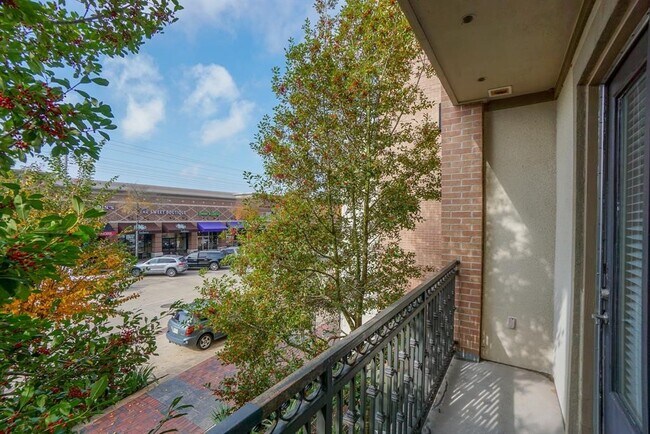 Foto del edificio - 2299 Lone Star Dr