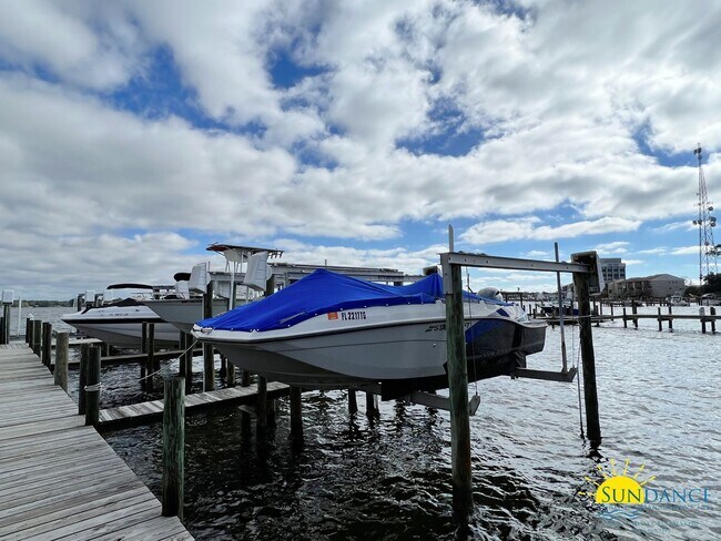Building Photo - Pelican Cove Townhome with Boat Slip Option!