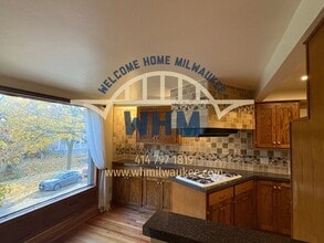 Building Photo - 1631 E Belleview Pl