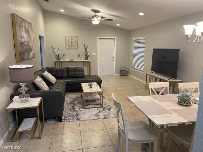 Building Photo - 4 br, 2 bath House - 520 Southridge Rd