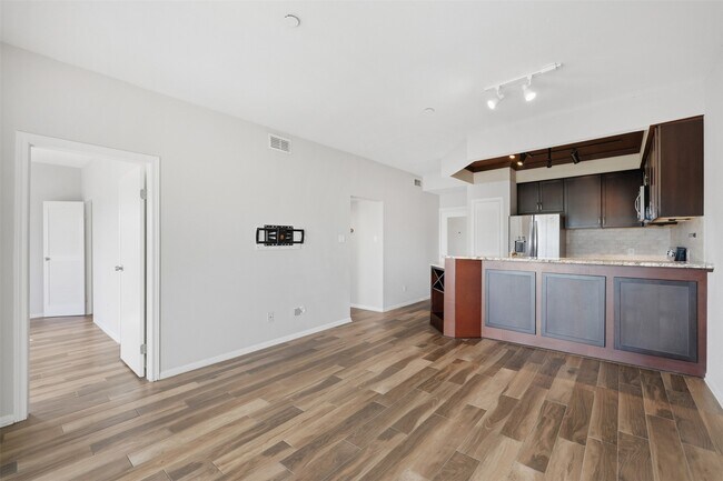 Foto del edificio - 793 Davis Rd