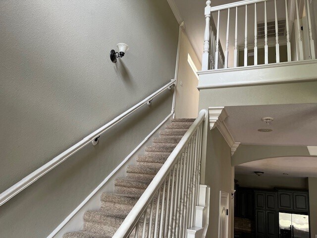 Foto del edificio - 627 N Rupple Rd