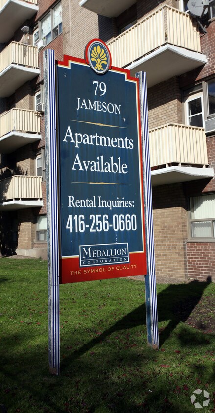 Photo du bâtiment - Northshore Apartments