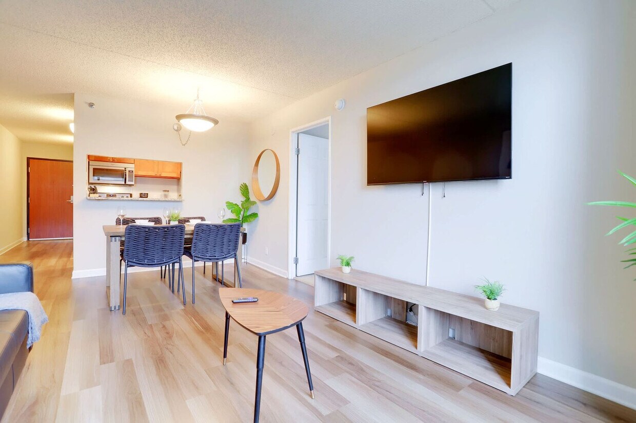 Foto principal - 401 12th St S