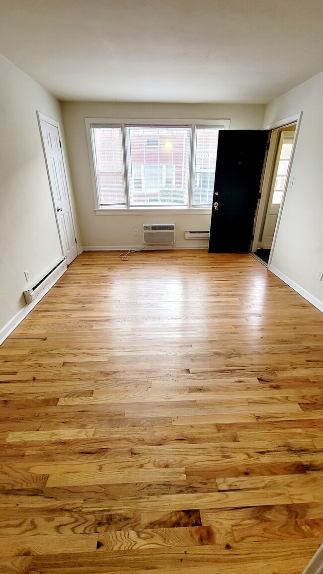 Photo - 2603 5th Ave Apartment