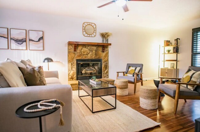 Foto del edificio - 147 Blueridge Trail