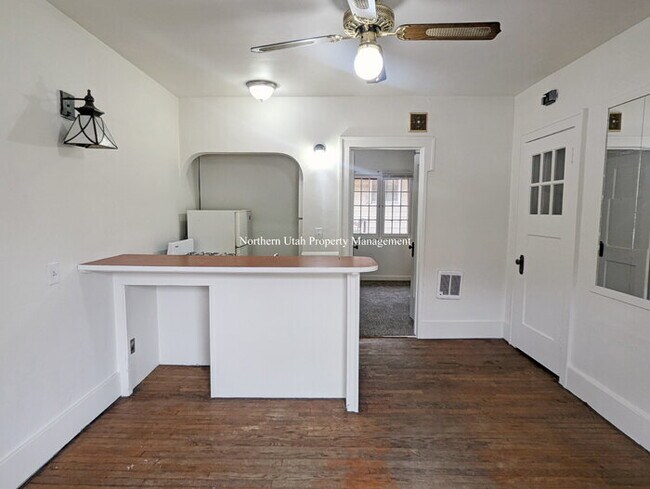 Foto del edificio - 1 Bed 1 Bath Unit