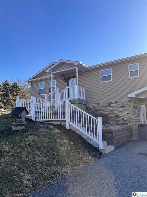 Foto del edificio - 354 Granger Rd