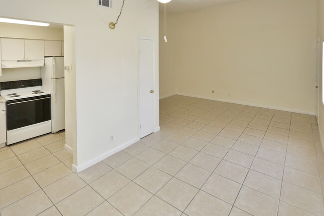 Building Photo - Stonewood