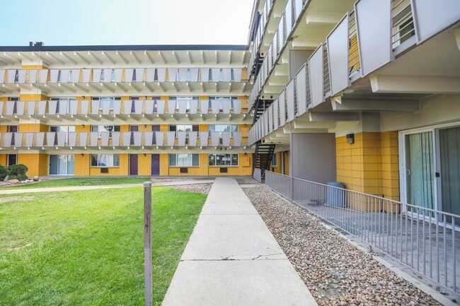 Foto del edificio - Hidden Brook Apartments