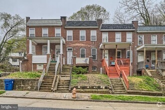 Building Photo - 2438 Druid Park Dr
