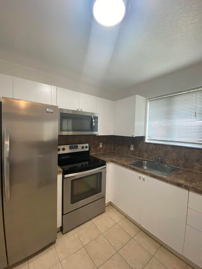 3780 N Jog Rd Unit 101, West Palm Beach, FL 33411 Condo for Rent in