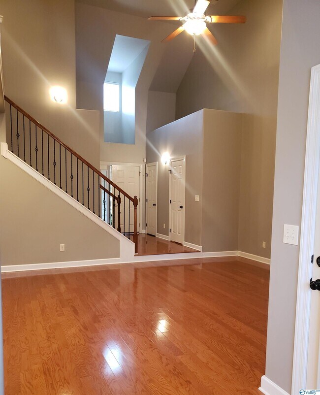 Foto del edificio - 1804 Rushing Wood Dr NW