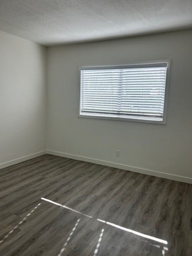 Building Photo - 145 Canton St. #11