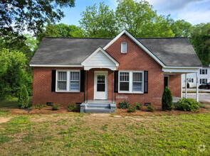 Building Photo - 158 Shurley St