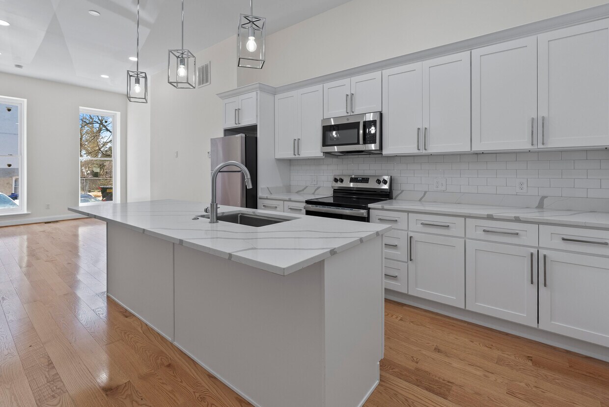 Foto principal - 636 N Carrollton Ave