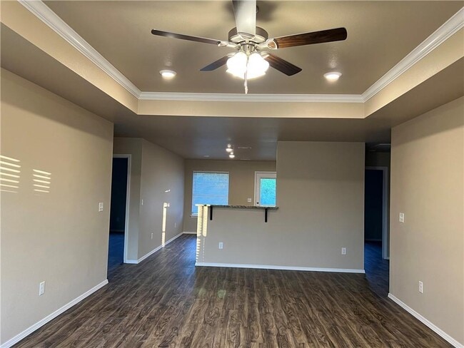 Foto del edificio - 817 Saddlebrook St