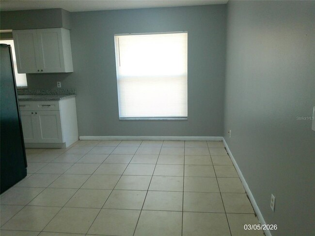 Building Photo - 3427 W Bella Vista St