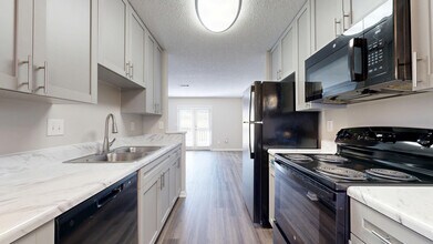 Interior Photo - Hickory Run