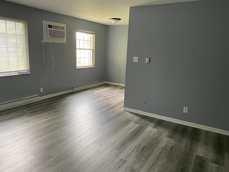 Foto principal - 2826 S Pennsylvania St