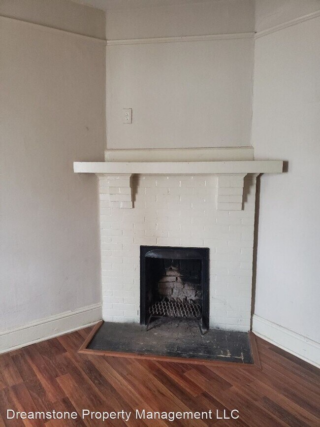 Foto del edificio - 2 br, 1 bath House - 406 Mathewson Place SW