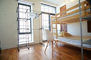 Foto del edificio - 123 Lewis Ave