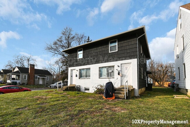 Foto del edificio - 455 S Napoleon Ave