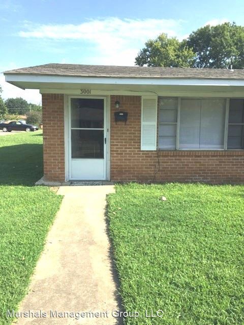 Foto principal - 3001-3007 S Quincy St