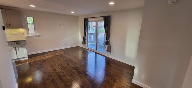 Living Room - 121 Trolley Crossing Ln