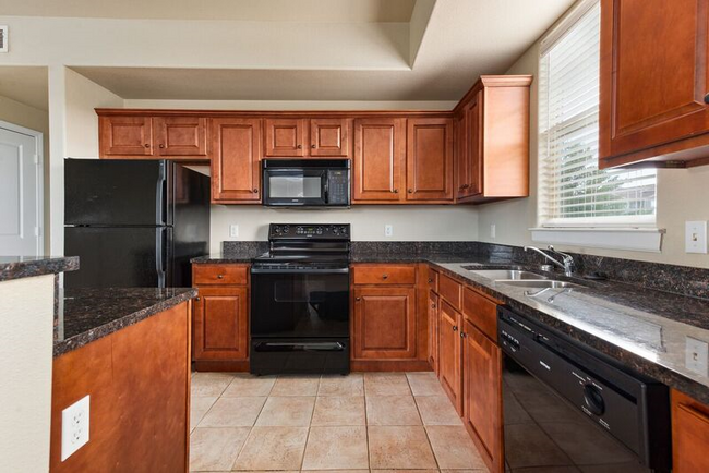 Building Photo - 430 Eisenhower Dr