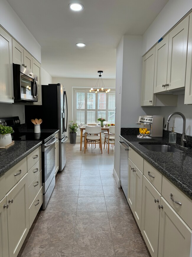Kitchen and Dining - 5503 Swift Current Ct