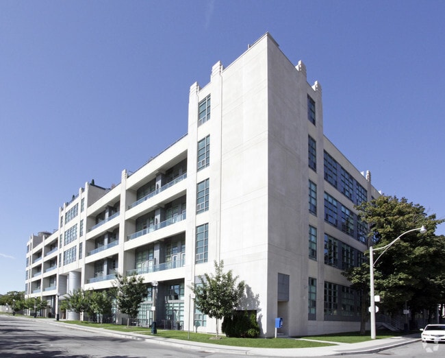 Building Photo - Madison Avenue Lofts