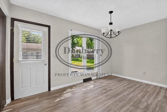 Foto del edificio - 5409 Westcastle Dr