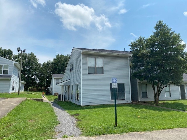 Building Photo - Hidden Creek Apartments & Townhomes